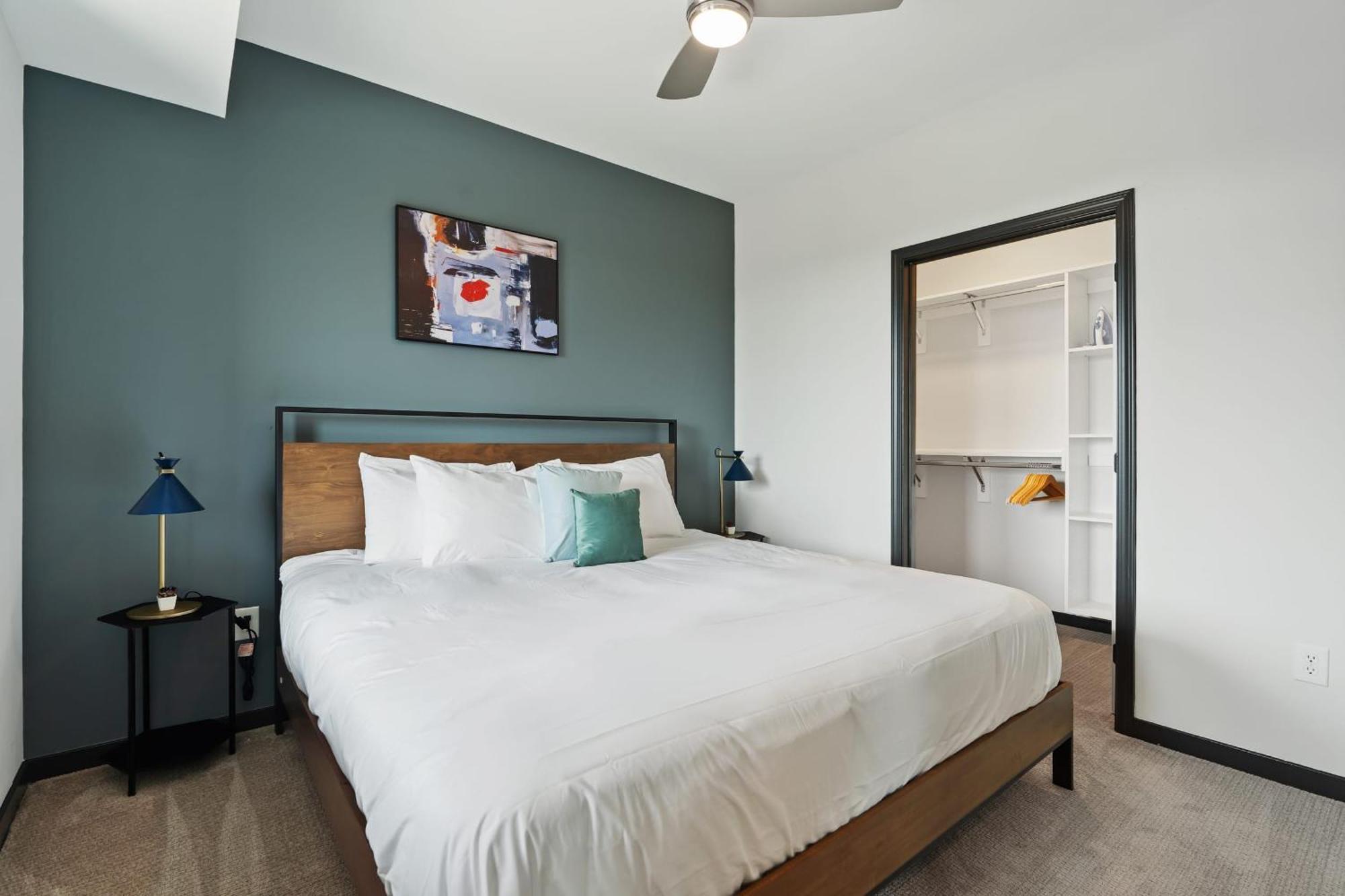 אינדיאנפוליס Cozysuites On Mass With Garage Parking #7 מראה חיצוני תמונה
